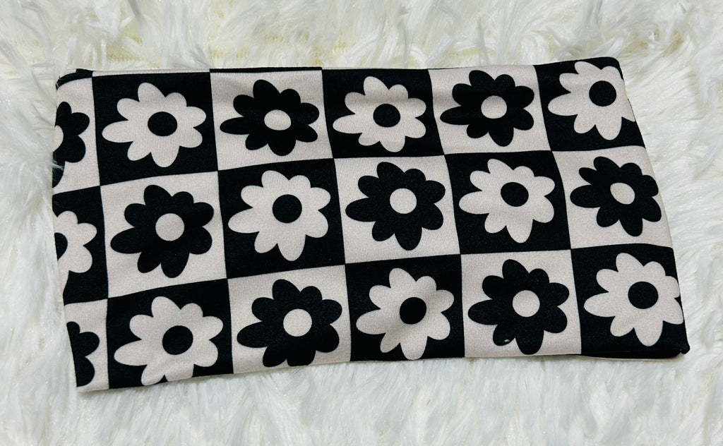 Black and White Flowers Checker Print Headband