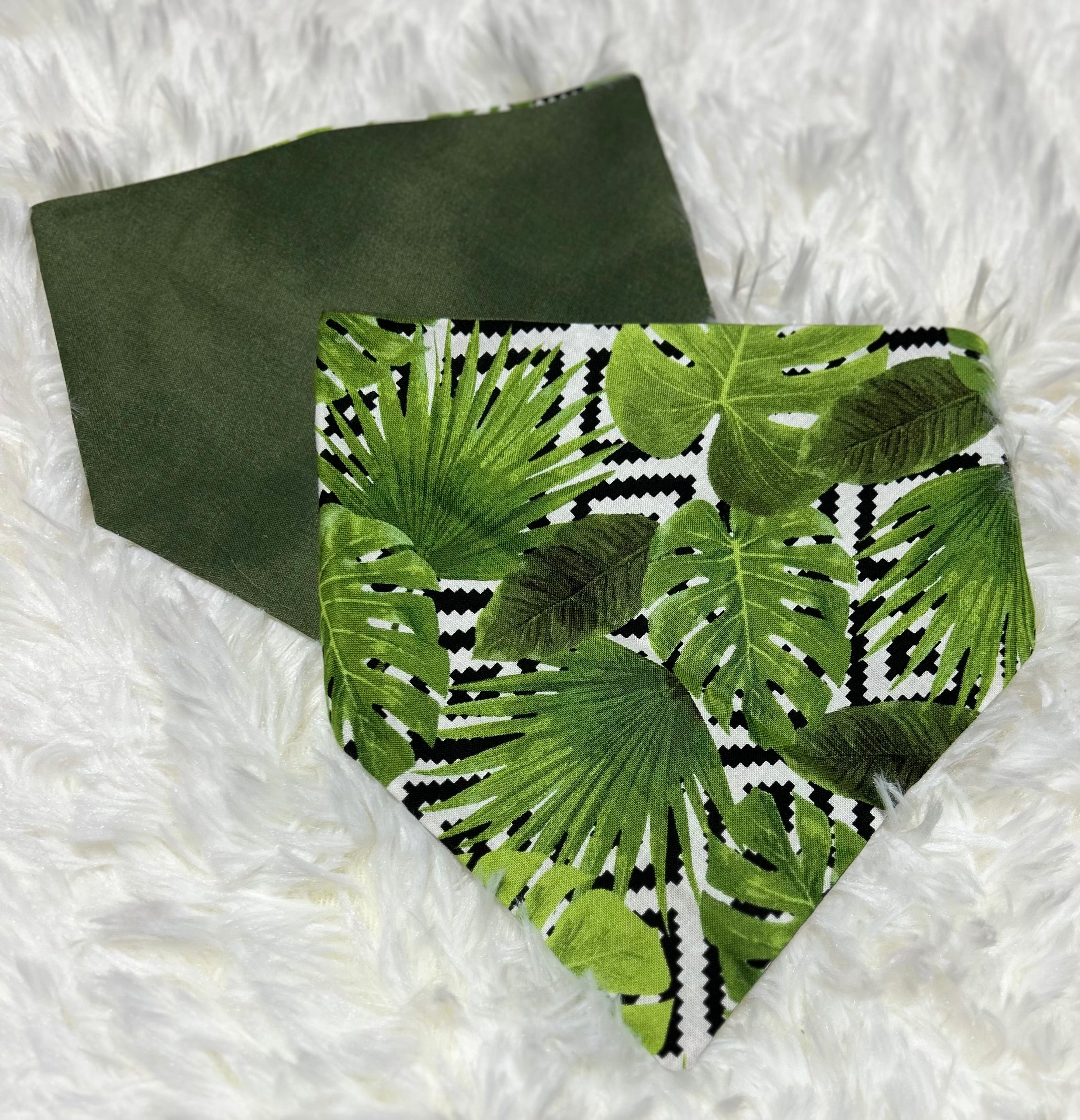 Monstera/Green Reversible Scrunchie Pet Bandana