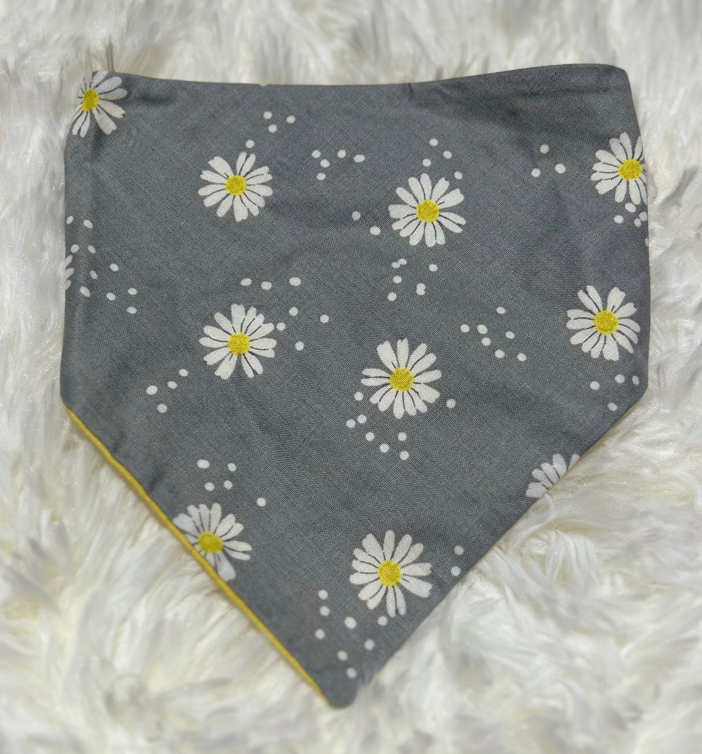 Grey Daisies/Yellow Reversible Scrunchie Pet Bandana