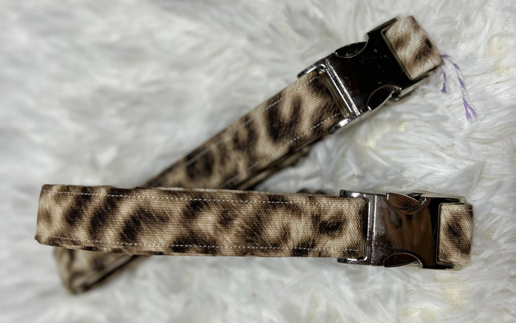 Brown Cheetah Pet Collars with Metal Hardware